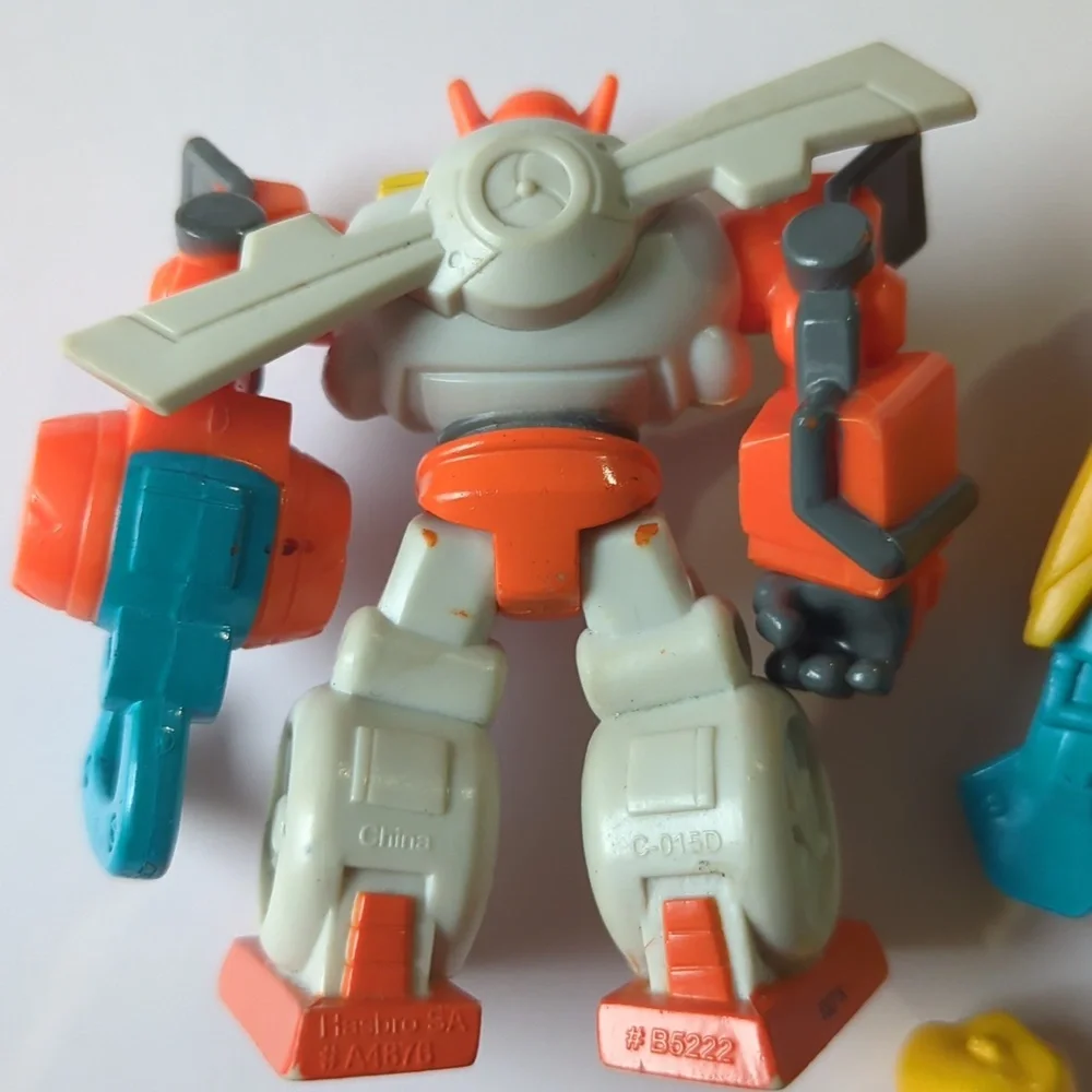 Lot Of 5 Transformers Rescue Bots Doc Green Cody Burns Bumblebee Heatwave Blades - Picture 11 of 15